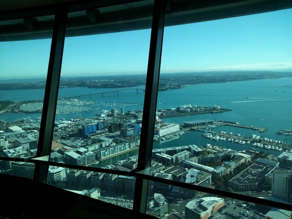 De la Sky Tower à Mount Eden #snapshot @ya2018fr